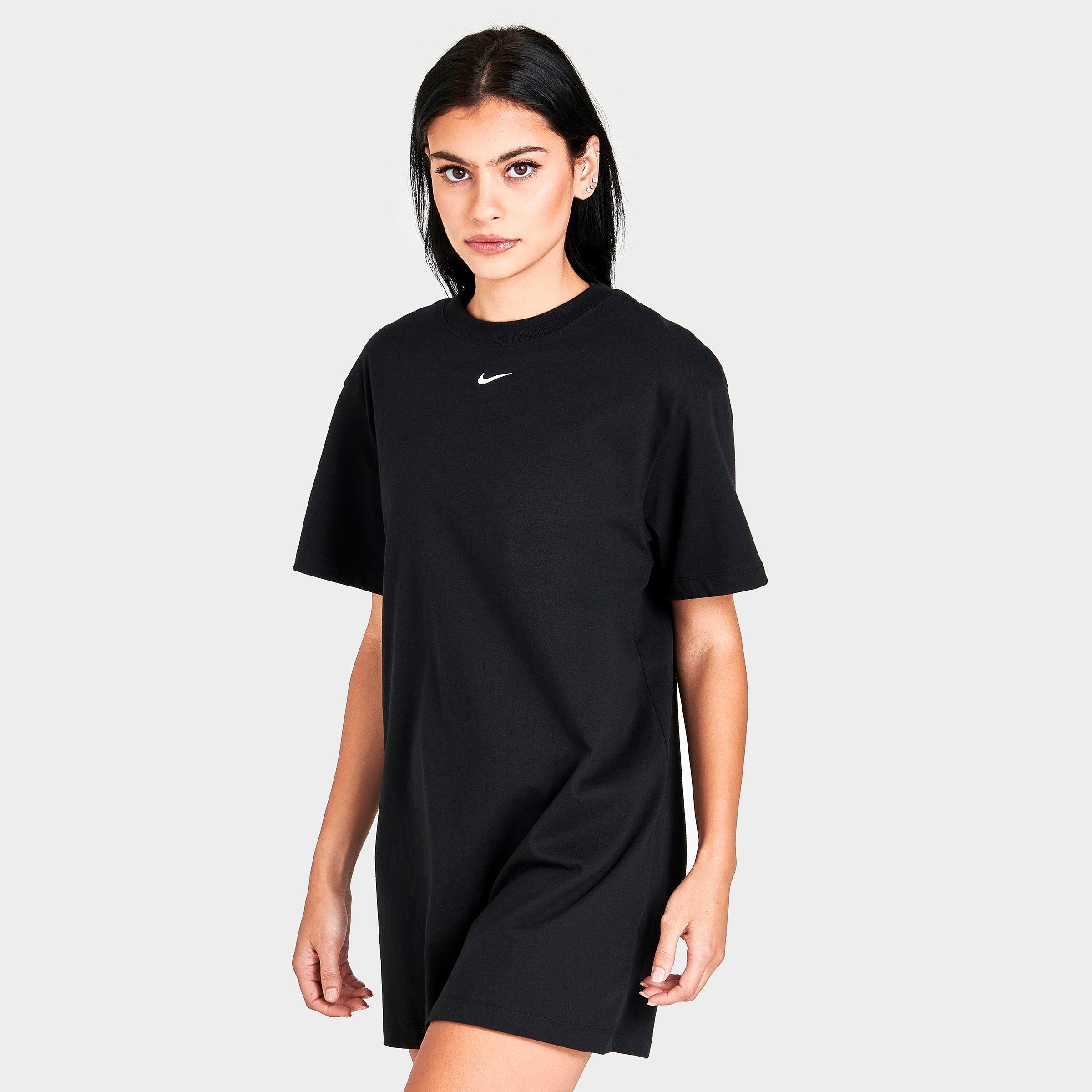 Nike Sportswear Essential T-Shirt Dress ...